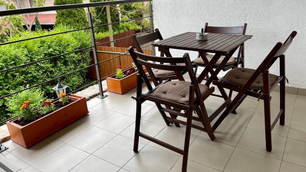 Gyula Var Panorama Apartman Exterior foto